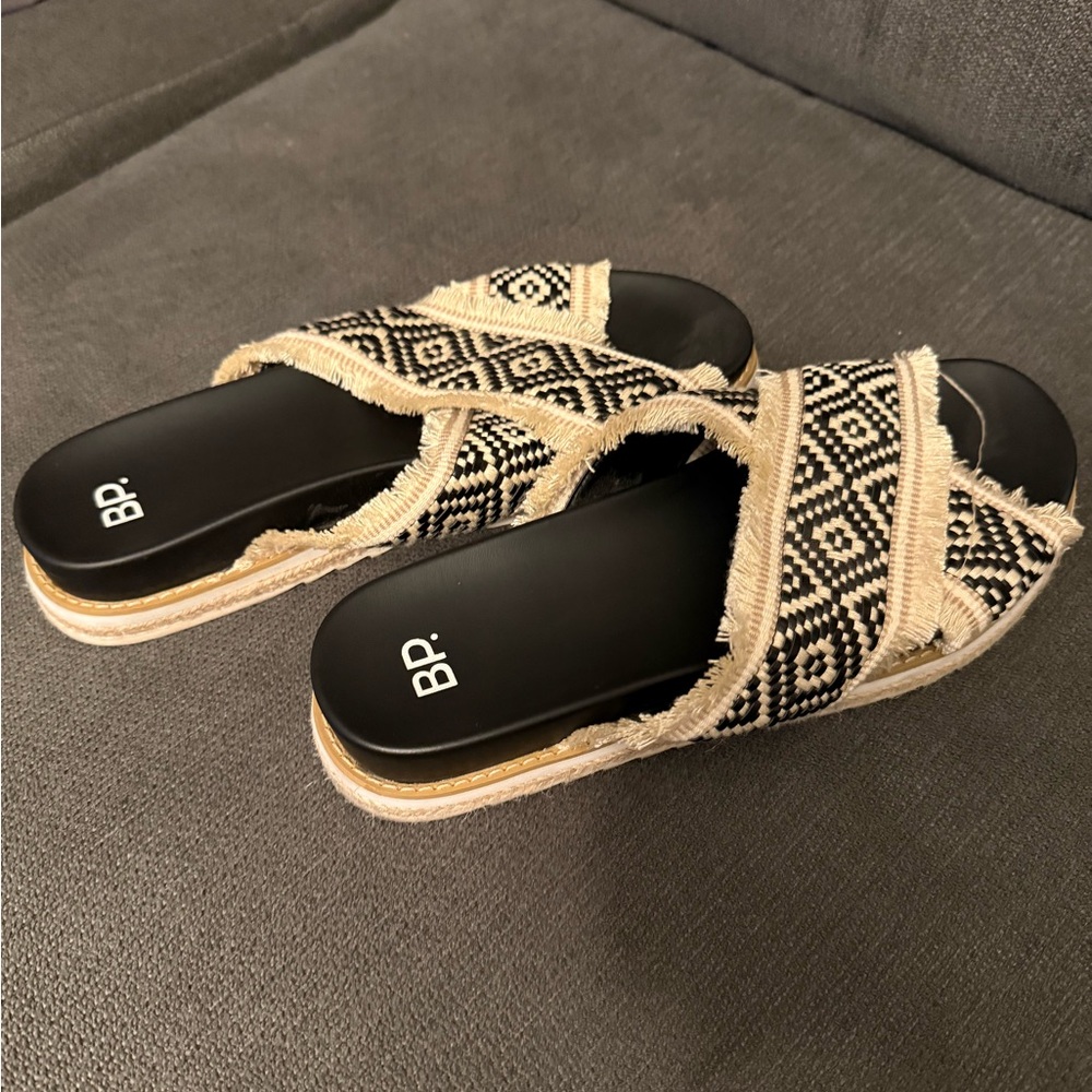 bp Black and Cream Geometric Slide Sandals